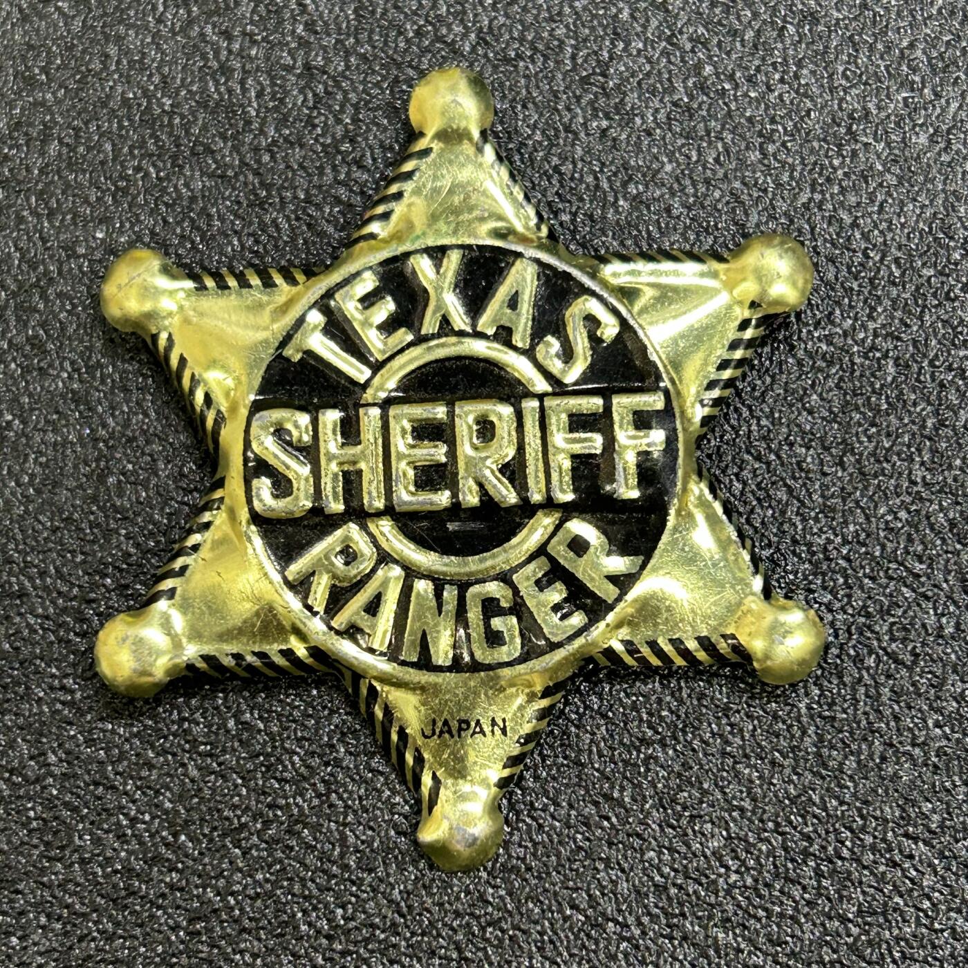 西秦中古拍卖第六十八期 日本制作德克萨斯警长徽章