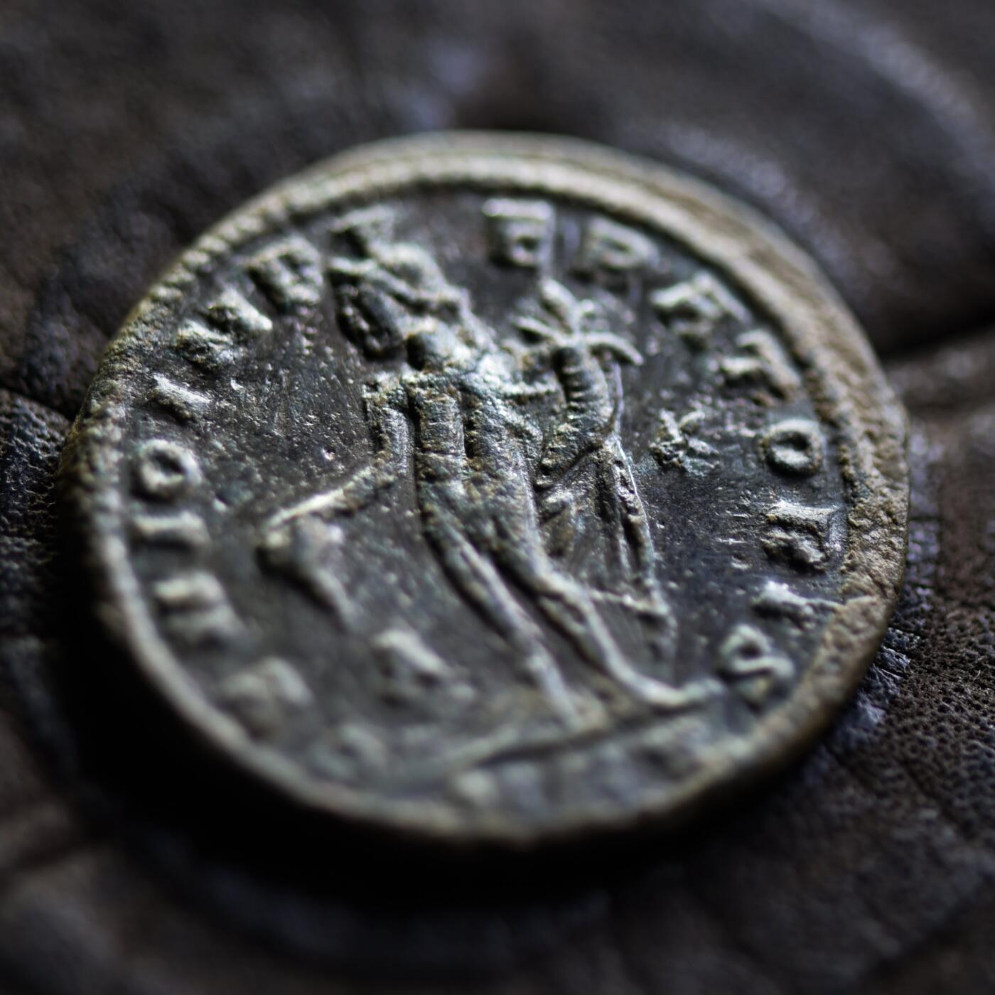 【良泉】【2025年最后一场】12月18日晚19.30点开拍！188组【直播场】西方古代钱币、丝路杂项、印章！ 【极美品】公元308-309年【古罗马】伽列里乌斯“精力之神”洗银富力大铜币，基齐库斯造币厂打制，7.36克