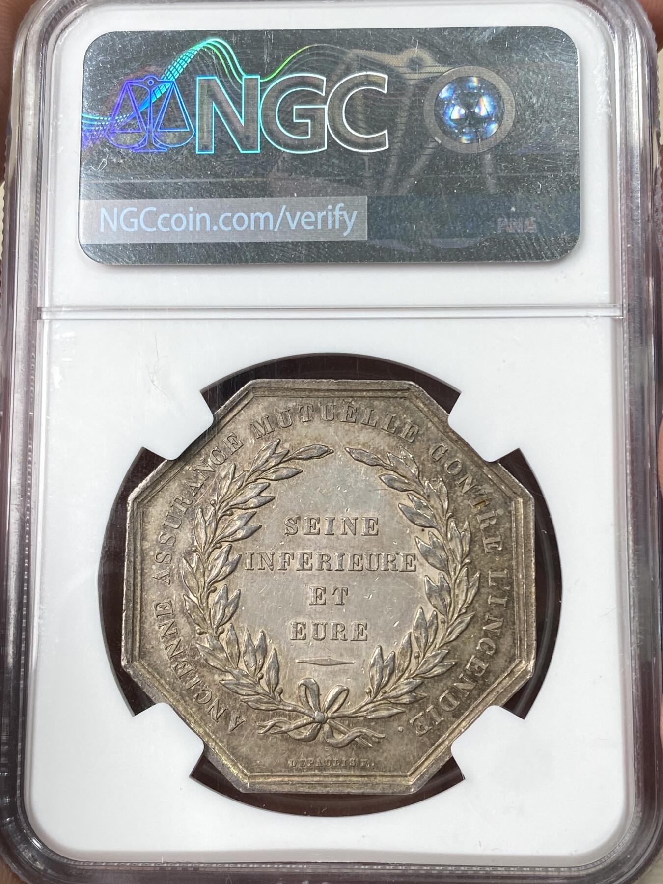 万国钱币拍卖第056期