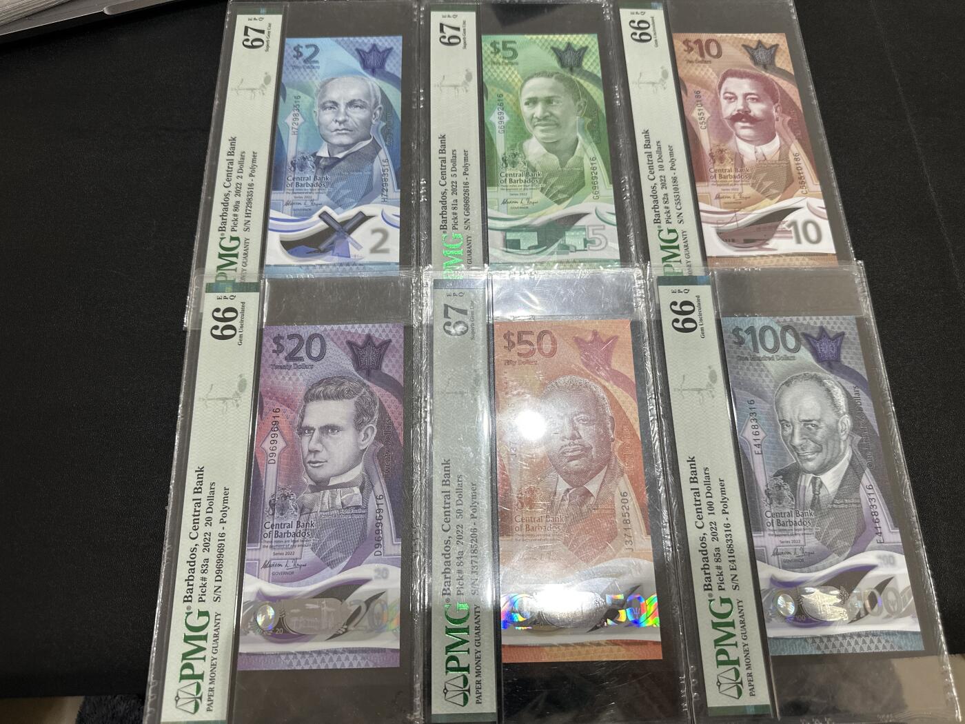 《外钞收藏家》第五百九十期（欧洲强钞、港币、硬通货及丰富裸币大拍场）（本平台长期征集拍品、欢迎藏友们联系合作） 2022年巴巴多斯2-100刀 六张一起 PMG66-67 都是靓号尾6
