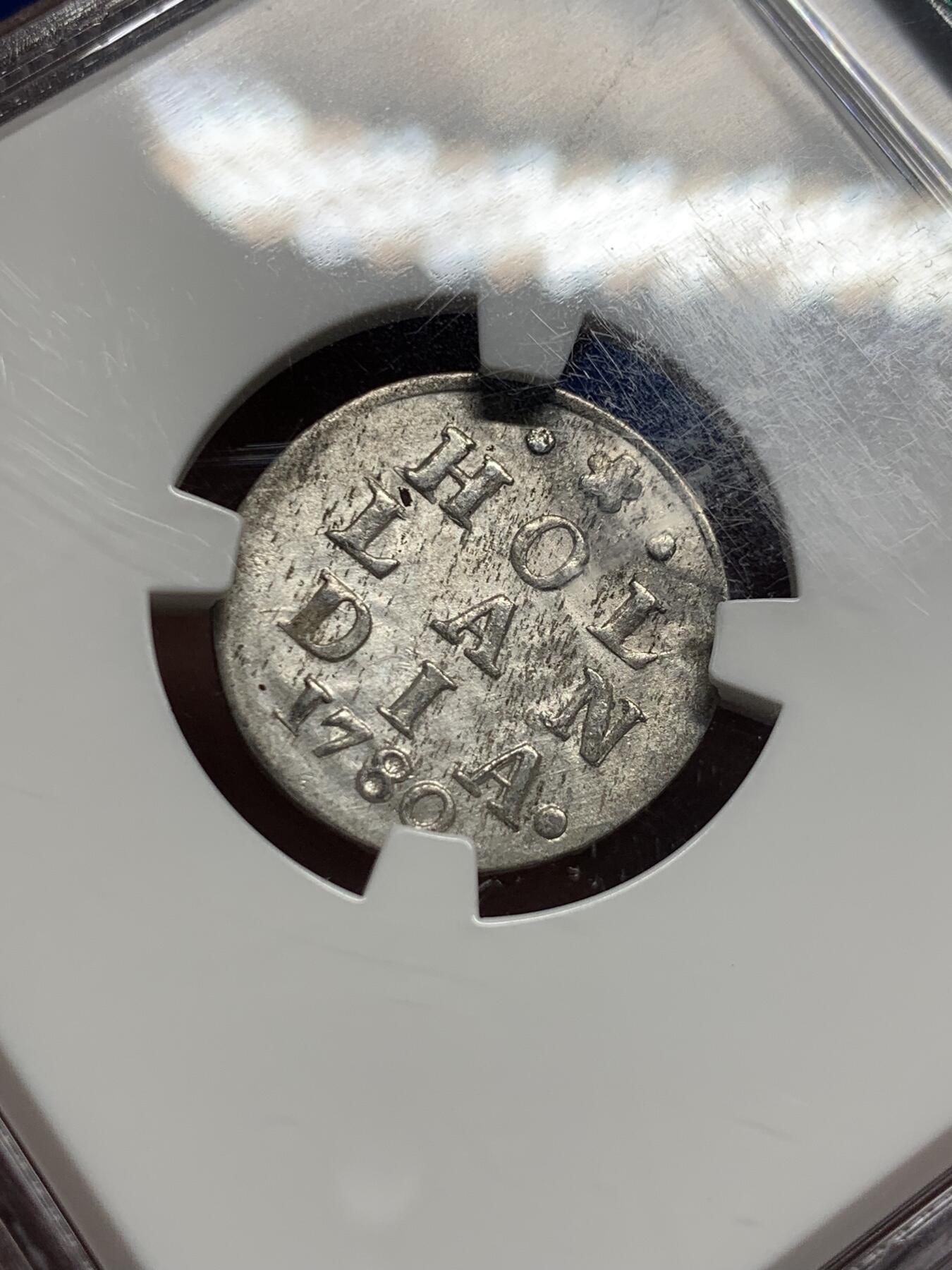 《竞宝斋》第443场 周日，周一，2场连拍 （全场包邮） NGC AU58 荷兰1780年2s银币 购自欧洲老藏家 打制深峻完整 老盒严评压分
