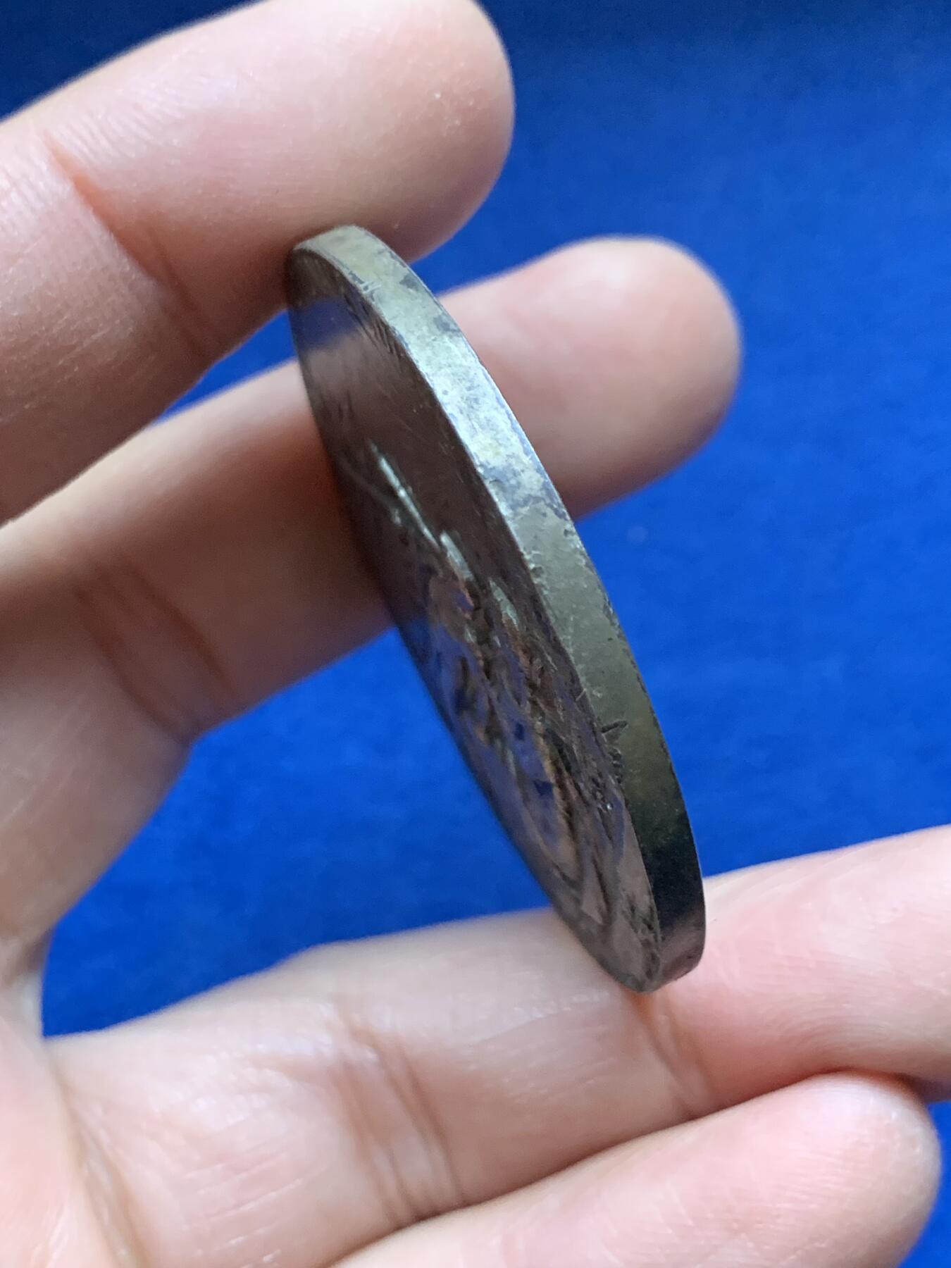 《竞宝斋》第443场 周日，周一，2场连拍 （全场包邮） 1896年瑞士日内瓦国家博览会镀银纪念章 37.4克 44.7mm