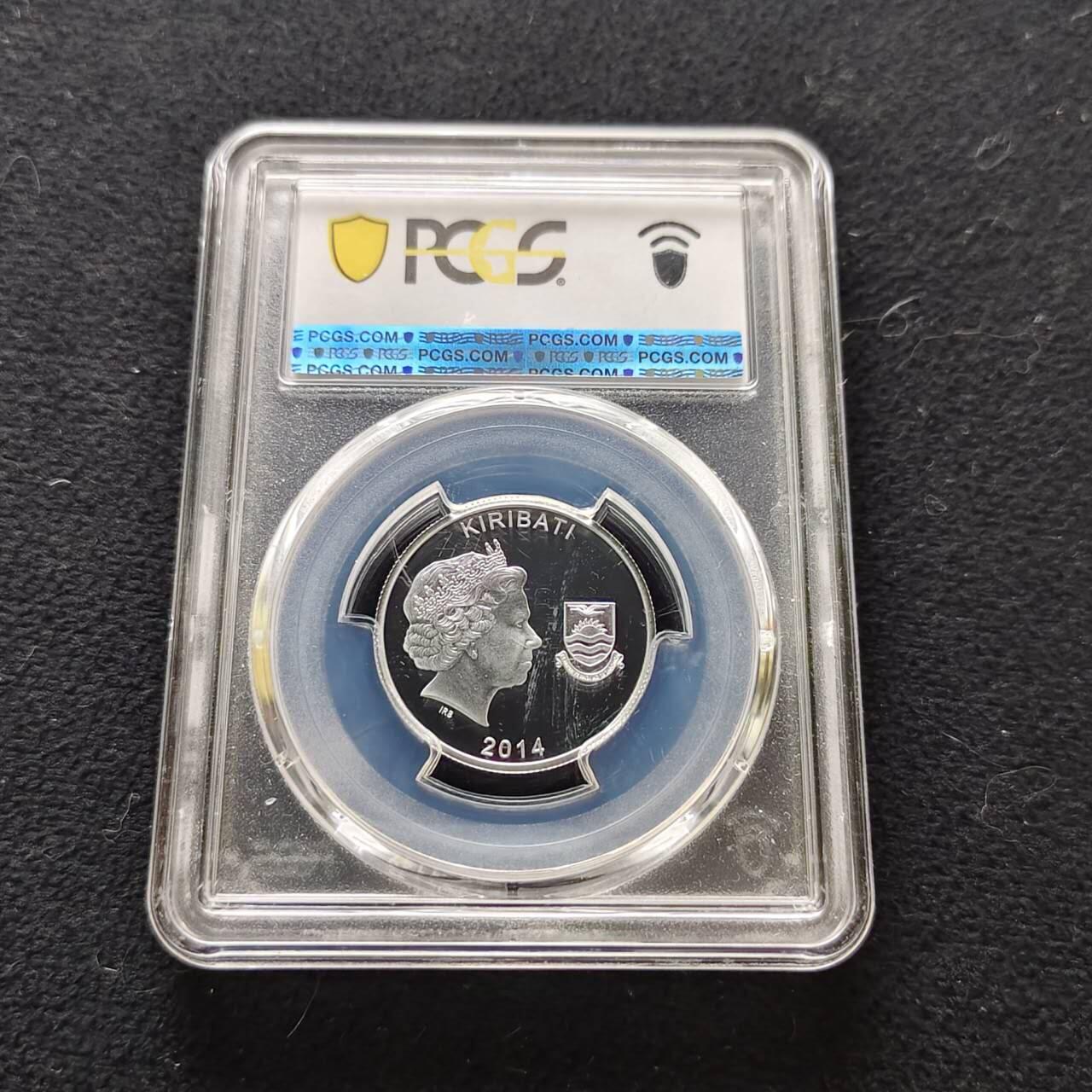 【全场包邮】纯粹捡漏拍485场（免费代拍第22场） 【收藏级·亚军分】基里巴斯2014年10元铭记一战系列奔赴精制纪念银币-PCGS PR69 DCAM