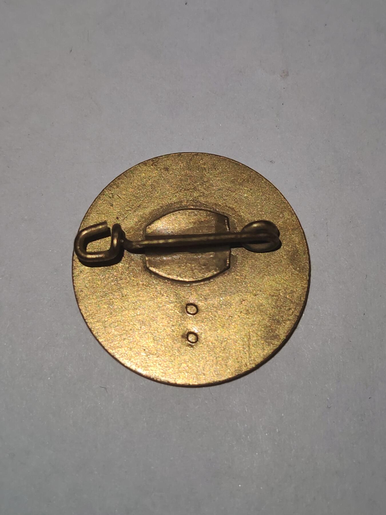 韵星假日拍卖第三十一期 -- Rimey Holidays Auction 31 民主德国极早期汉斯贝穆勒先锋队三级优秀成员证章