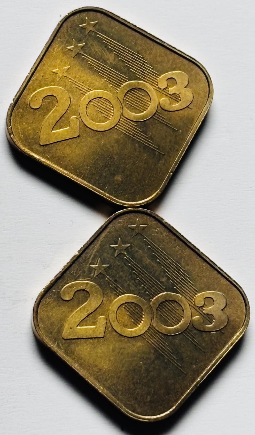 文馨钱币收藏第 284 场，【 长期接收代拍品】老藏家拍品南朝鲜李承晚时期货币，泰国大型纪念币，土耳其各时期及各国套币场 全新日本 2003 年羊年纪念章铜章 2 枚