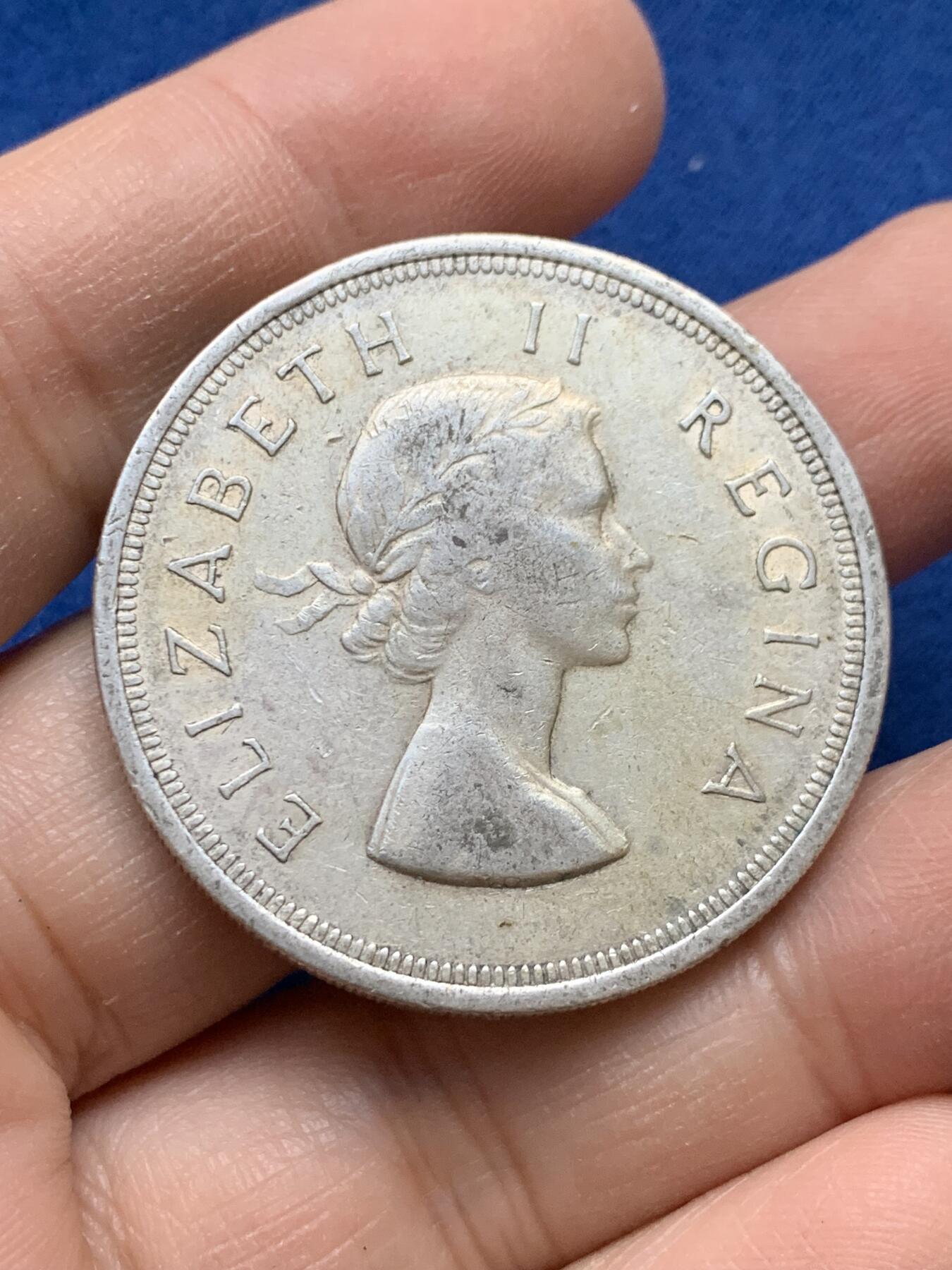 《竞宝斋》第443场 周日，周一，2场连拍 （全场包邮） 南非1957年跳羚5先令克朗型银币