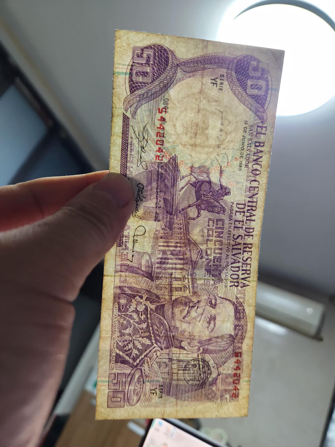 12月3号晚上8点 外国纸币自动截拍第67场 50