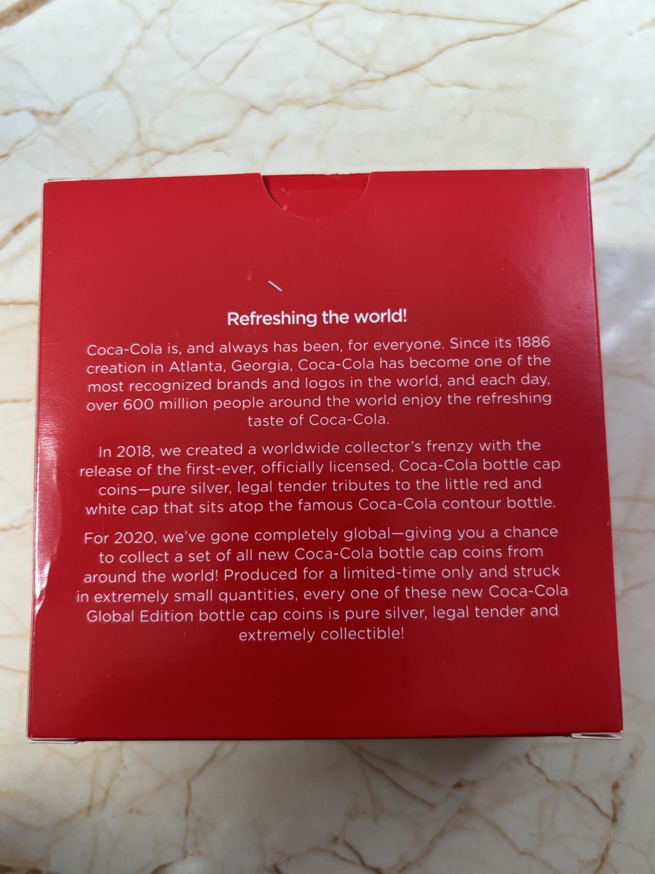 第184期拍卖 斐济2020年可口可乐瓶盖型台湾繁体字体版彩色纪念银币，999银，6克，发行1000枚