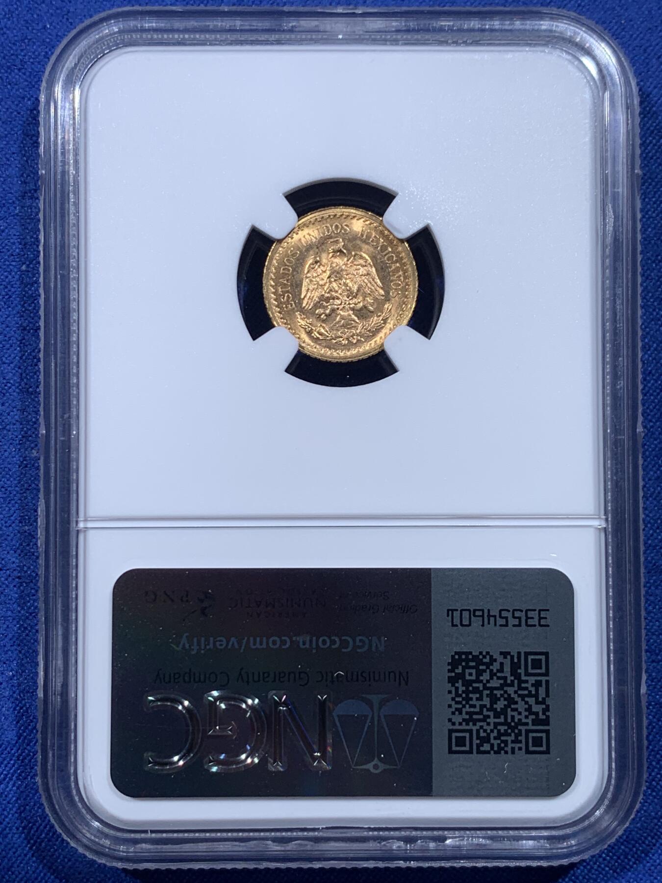 《竞宝斋》第443场 周日，周一，2场连拍 （全场包邮） NGC MS65 墨西哥1945年 2.5比索 900金币，重2.0833克 后铸 未流通品相