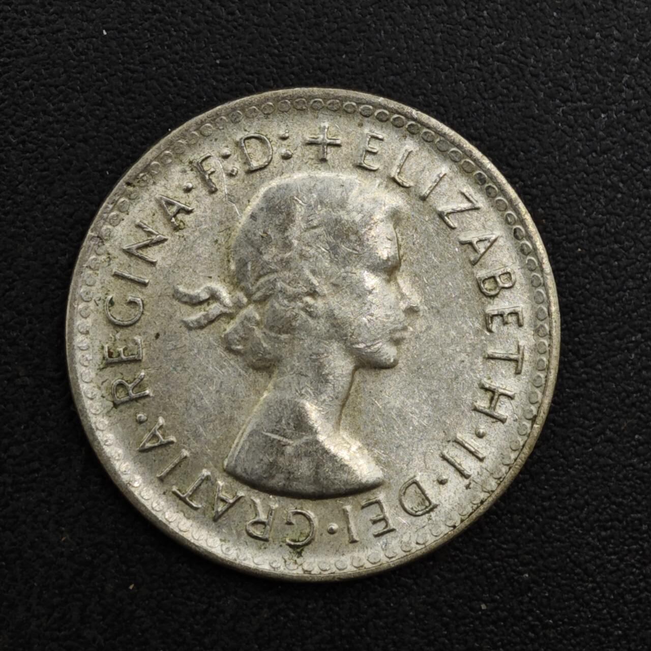 【淘币小摊】实时拍第八百一十三拍   散币场   满百包邮可预留二周 每周一统一发货   澳大利亚1962年伊丽莎白二世3便士银币