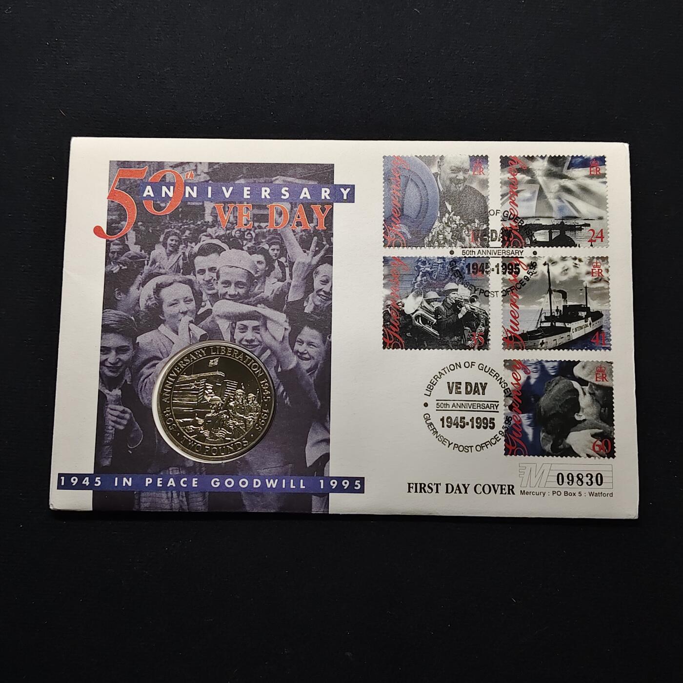 【全场包邮】纯粹捡漏拍482场（免费代拍第19场）-币封+套装+富兰克林（注意佣金） 【邮币封】根西1995年2镑二战胜利50周年克朗型纪念币邮币封