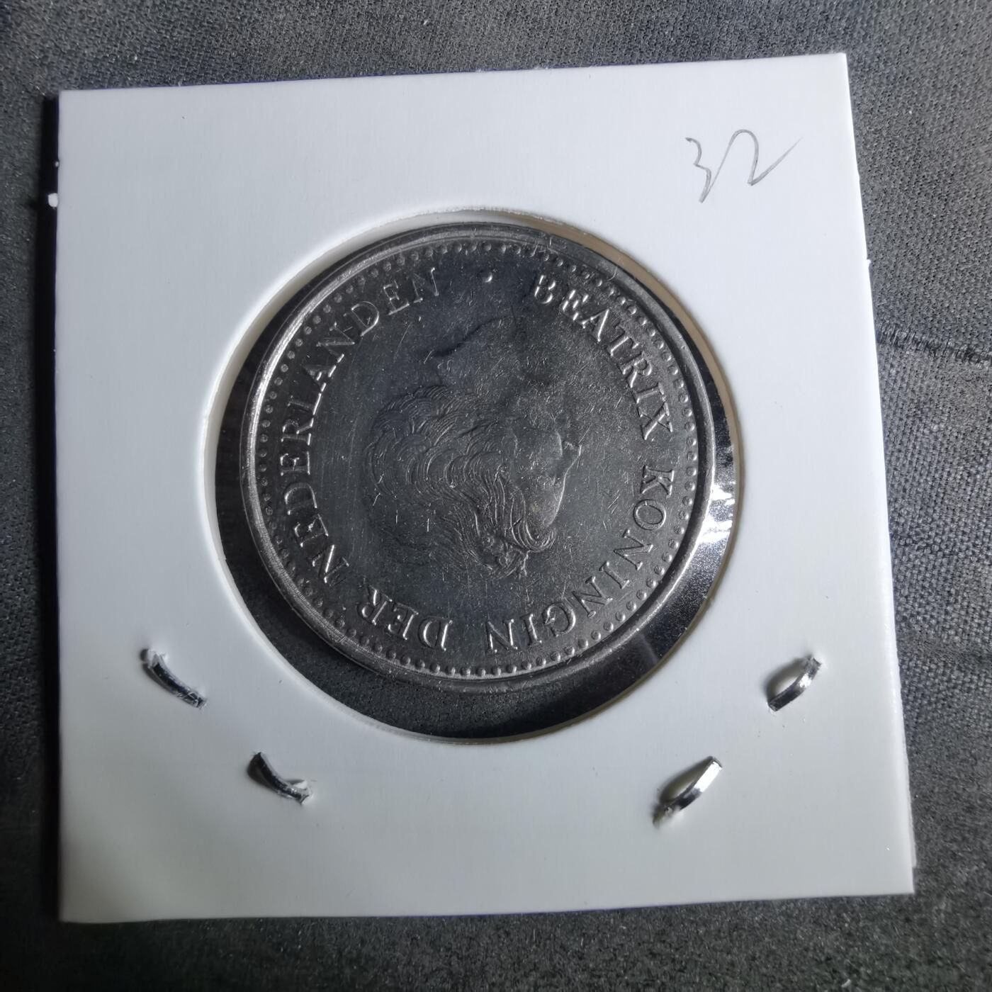 沼泽如烟--第918场 荷属安的列斯1985年1盾