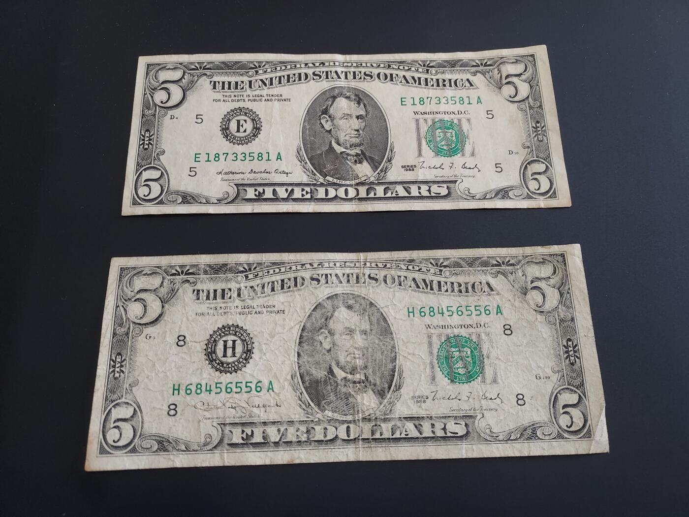 博彦收藏   12月8日 8点 钱币专场 1988 美国5元 2张 流通品