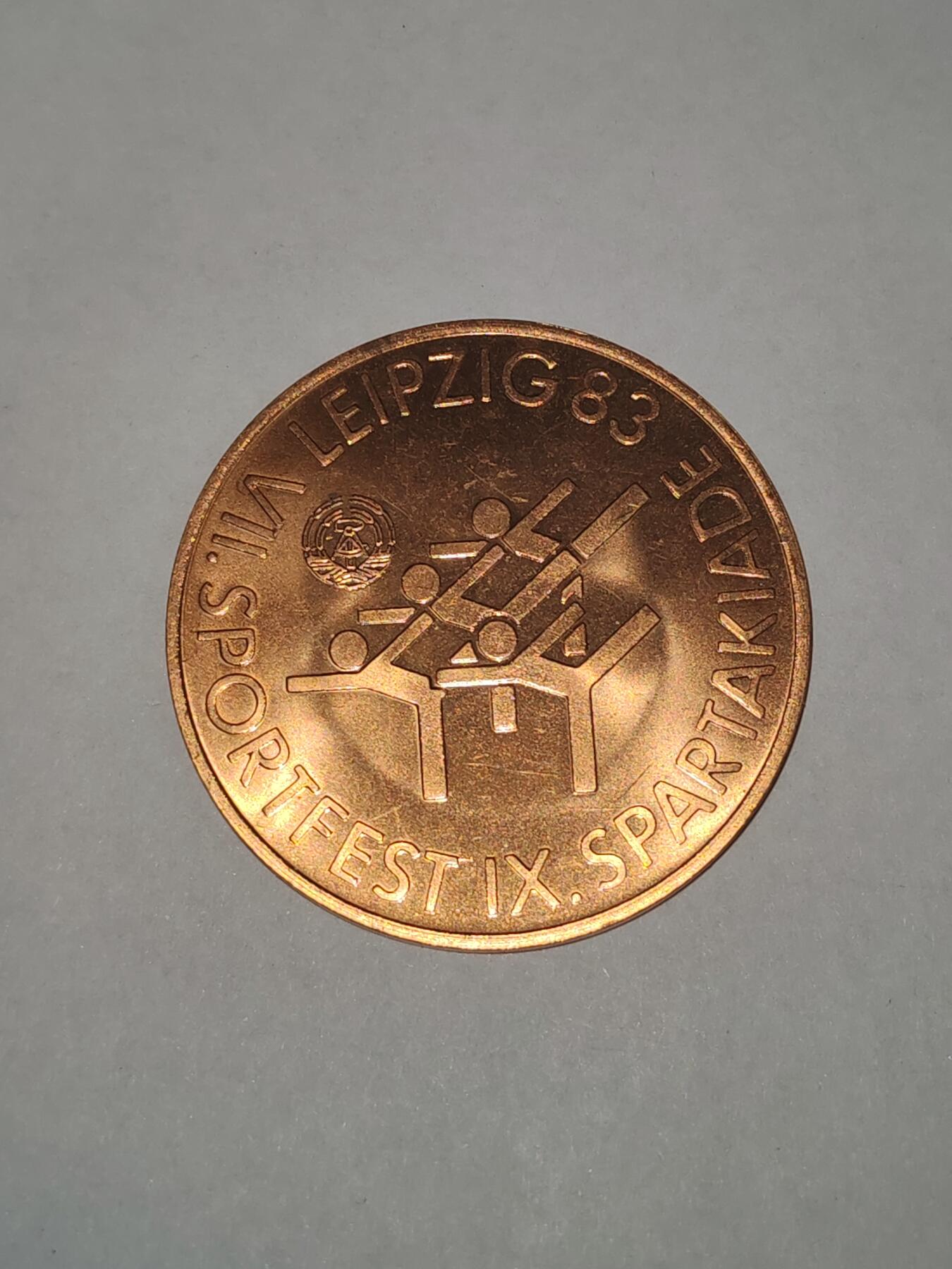 韵星假日拍卖第三十一期 -- Rimey Holidays Auction 31 民主德国dtsb准军事组织斯巴达克运动会莱比锡83奖章