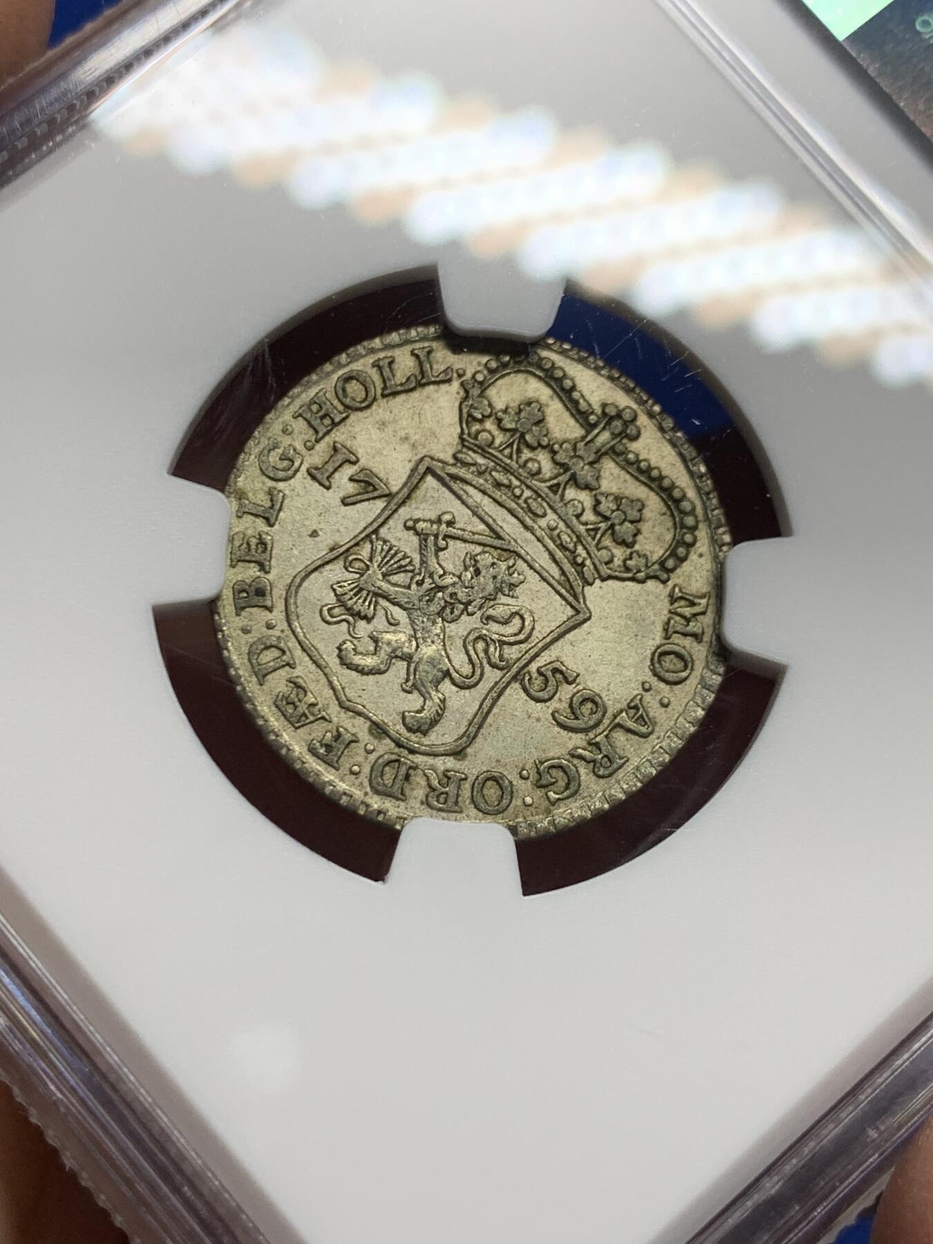 《竞宝斋》第443场 周日，周一，2场连拍 （全场包邮） NGC AU58 尼德兰（荷兰） 1759年 1/4盾银币 荷兰三剑客之一的站人银币 细节一流 包浆不错