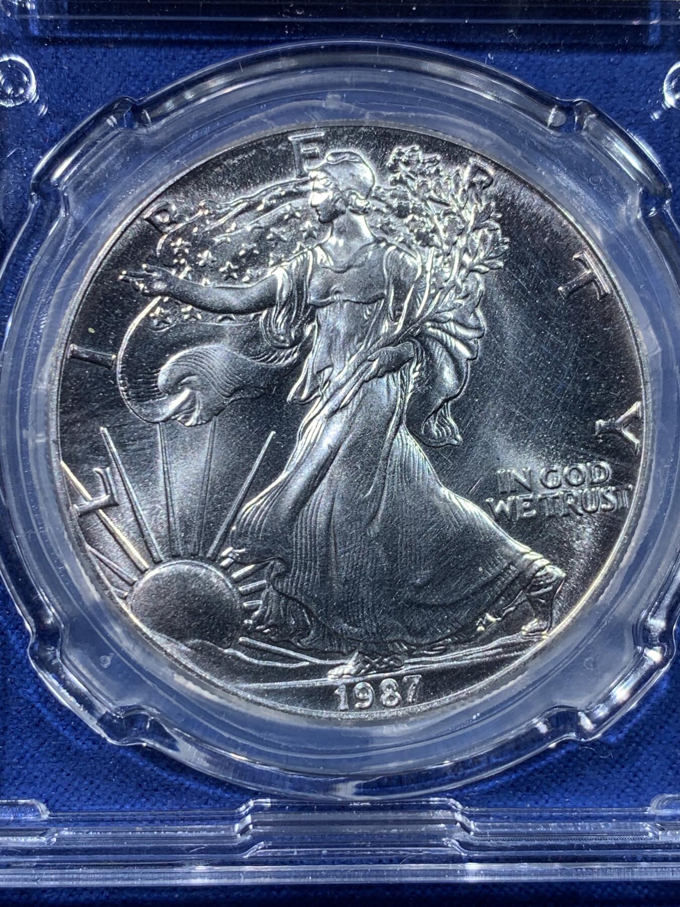 《竞宝斋》第443场 周日，周一，2场连拍 （全场包邮） CSIS-GREAT MS67 美国1987年行走女神1美元银币 1盎司999银