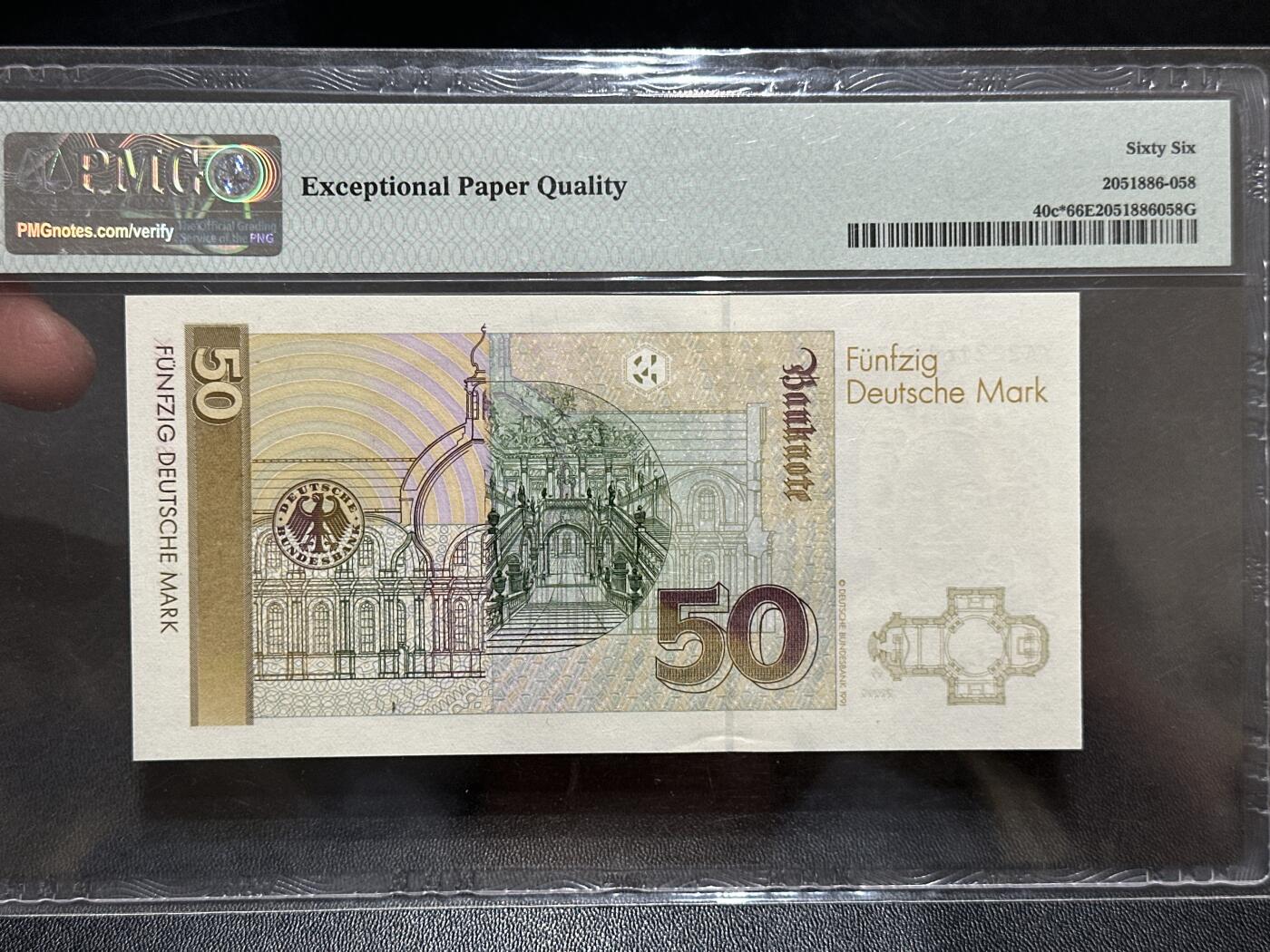 《外钞收藏家》第五百九十期（欧洲强钞、港币、硬通货及丰富裸币大拍场）（本平台长期征集拍品、欢迎藏友们联系合作） 1993年德国末版50马克 PMG66 补号