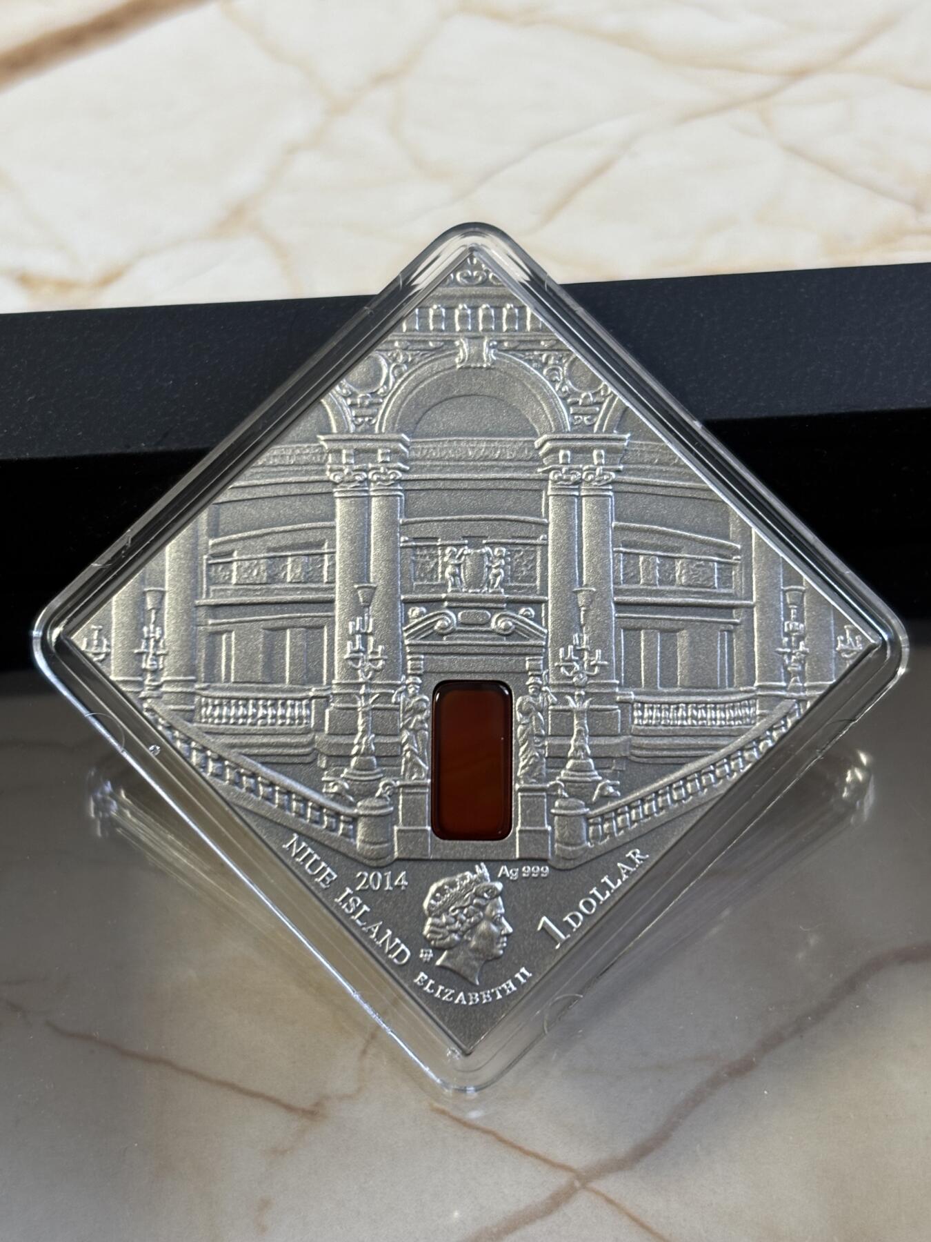 第183期拍卖 纽埃2014年 艺术改变世界 古典主义建筑 纪念银币 ，999银，28.28克，发行3333枚