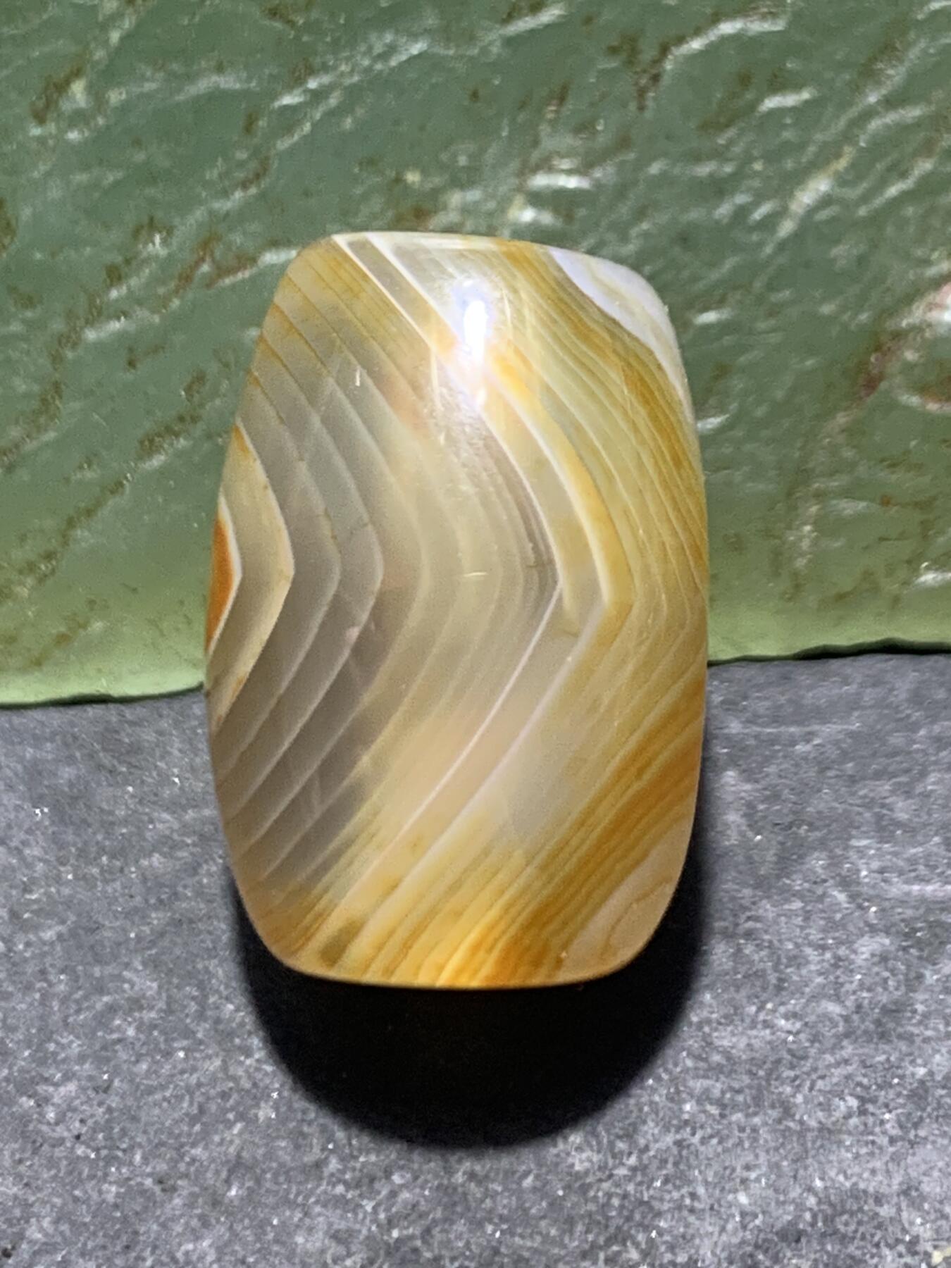 高玉化荔枝冻天眼纹缠丝玛瑙随形桶珠一颗