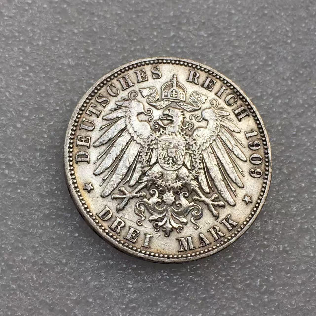 世界钱币专场拍卖 每周二开拍 1909年德国汉堡自由市双狮3马克流通银币