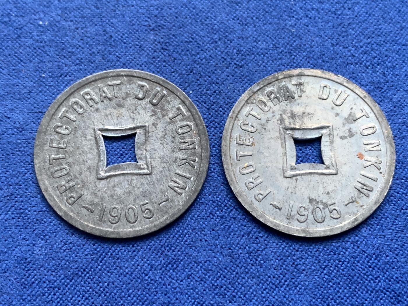 《竞宝斋》第443场 周日，周一，2场连拍 （全场包邮） 两枚一组 法属安南1905年六百分之一锌币 世界上面值最小的硬币