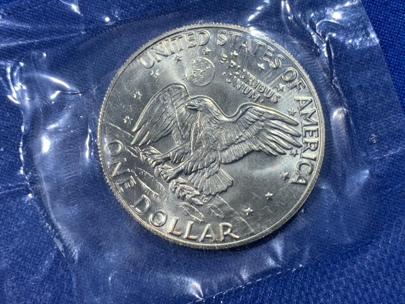 《竞宝斋》第443场 周日，周一，2场连拍 （全场包邮） 美国1973年艾森豪威尔1美元大银币 原封未拆