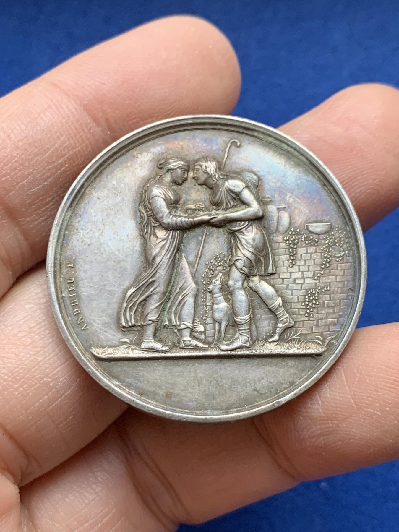 《竞宝斋》第443场 周日，周一，2场连拍 （全场包邮） 法国婚章 22克 36.8mm 1873 蜜蜂银标 背面刻画漂亮