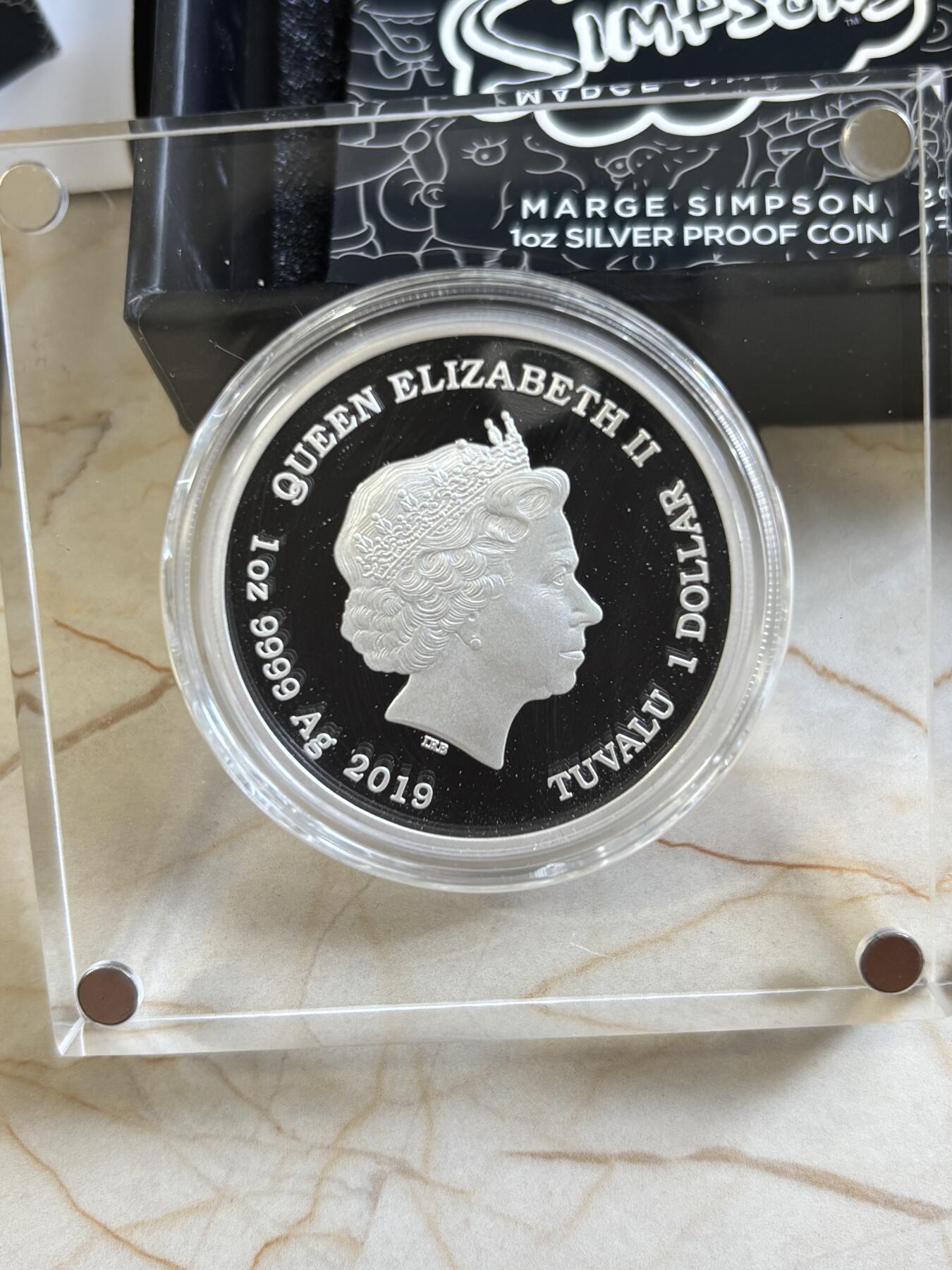 第183期拍卖 图瓦卢2019年辛普森一家彩色1盎司纪念银币，9999银，发行5000枚