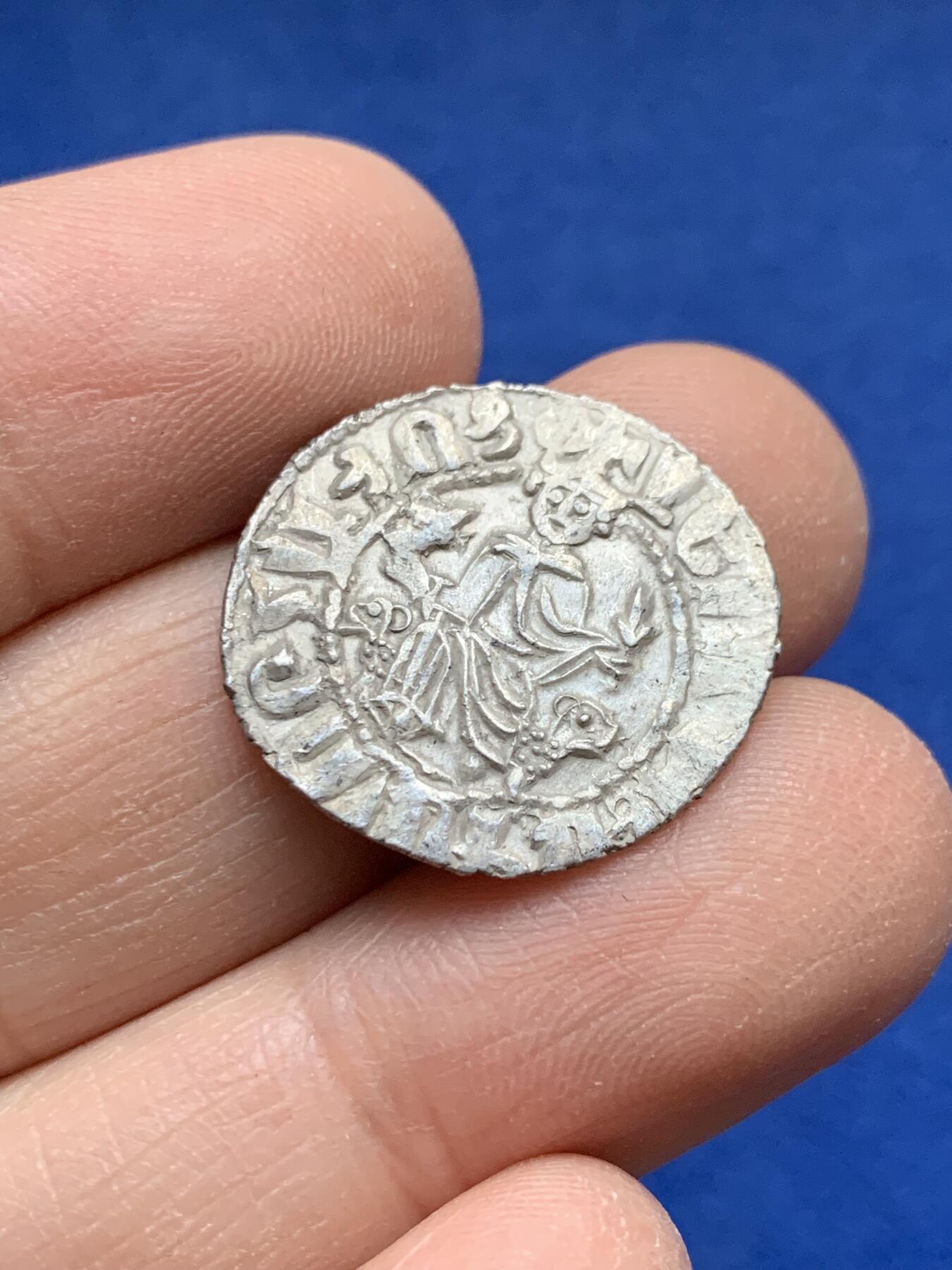 《竞宝斋》第443场 周日，周一，2场连拍 （全场包邮） 中世纪亚美尼亚菜瓮一世银币 背面狮子鬃毛打制清晰