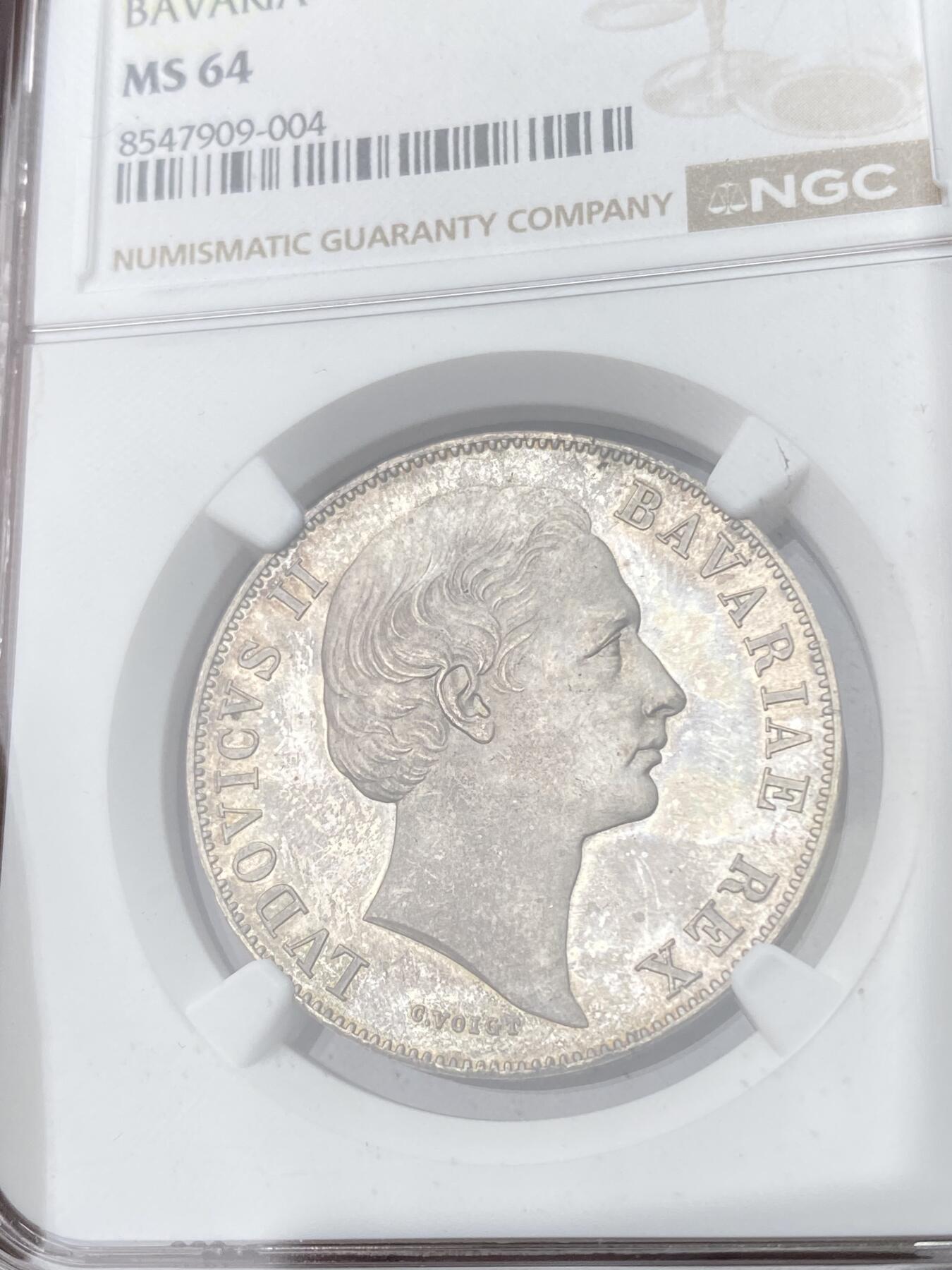 万国钱币拍卖第056期