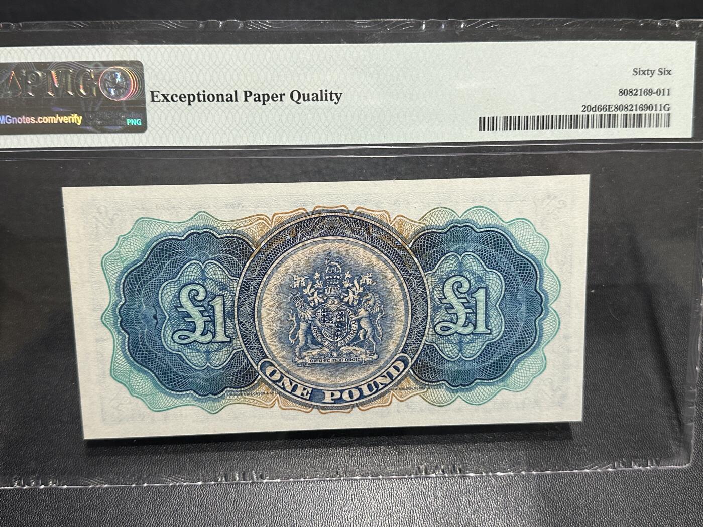 《外钞收藏家》第五百九十期（欧洲强钞、港币、硬通货及丰富裸币大拍场）（本平台长期征集拍品、欢迎藏友们联系合作） 1966年百慕大1镑 PMG66 BWC版 尾460