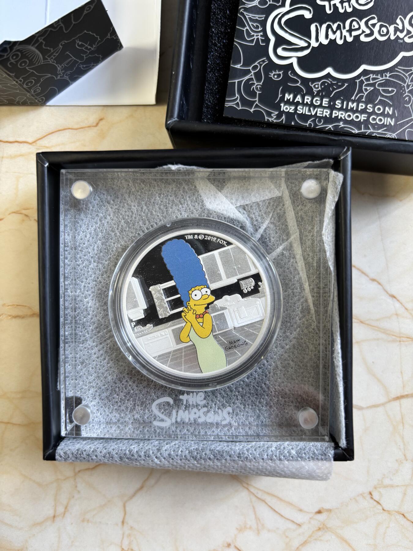 第183期拍卖 图瓦卢2019年辛普森一家彩色1盎司纪念银币，9999银，发行5000枚