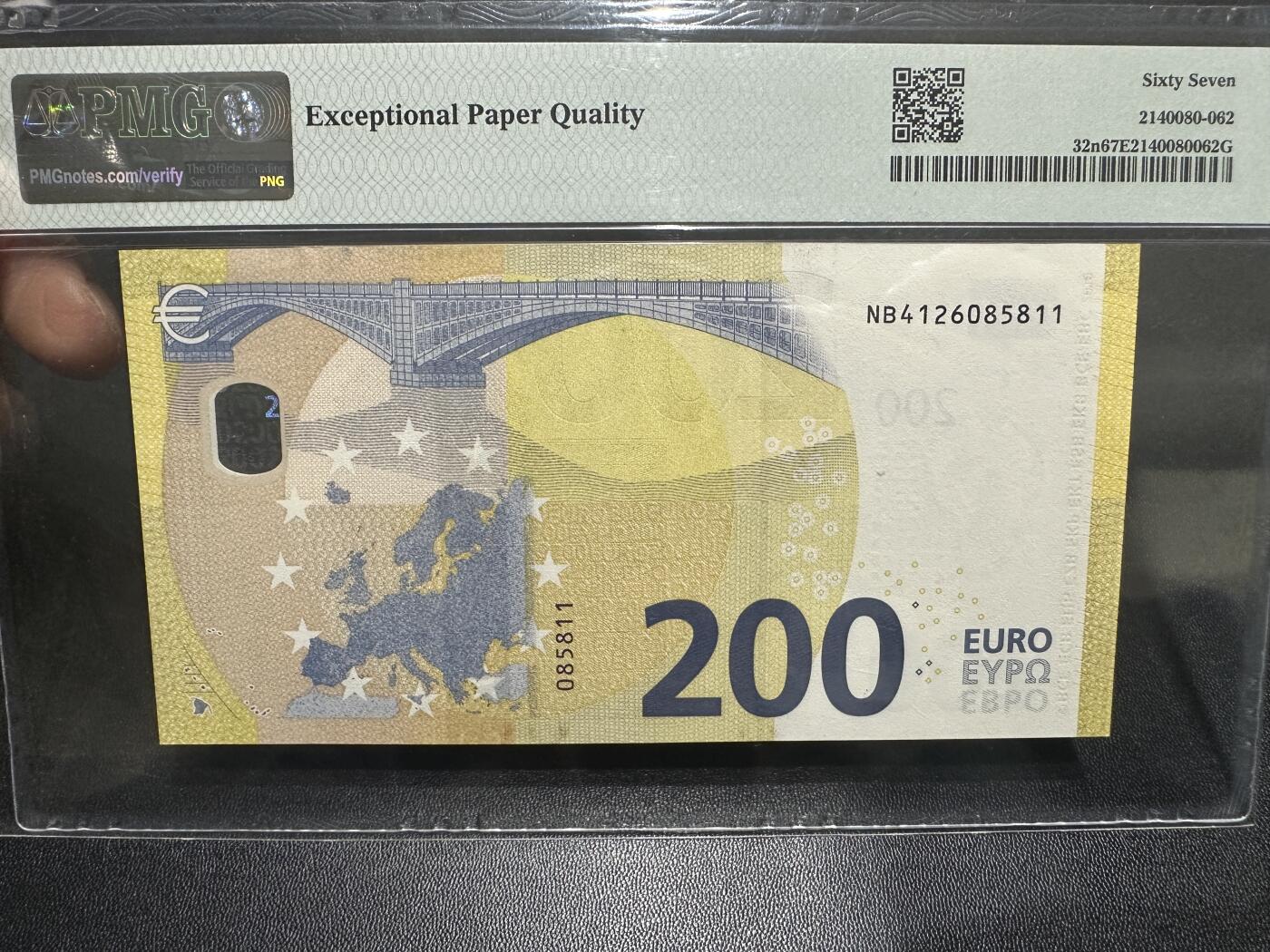 《外钞收藏家》第五百九十期（欧洲强钞、港币、硬通货及丰富裸币大拍场）（本平台长期征集拍品、欢迎藏友们联系合作） 2019年四签200欧元 PMG67 奥地利版 