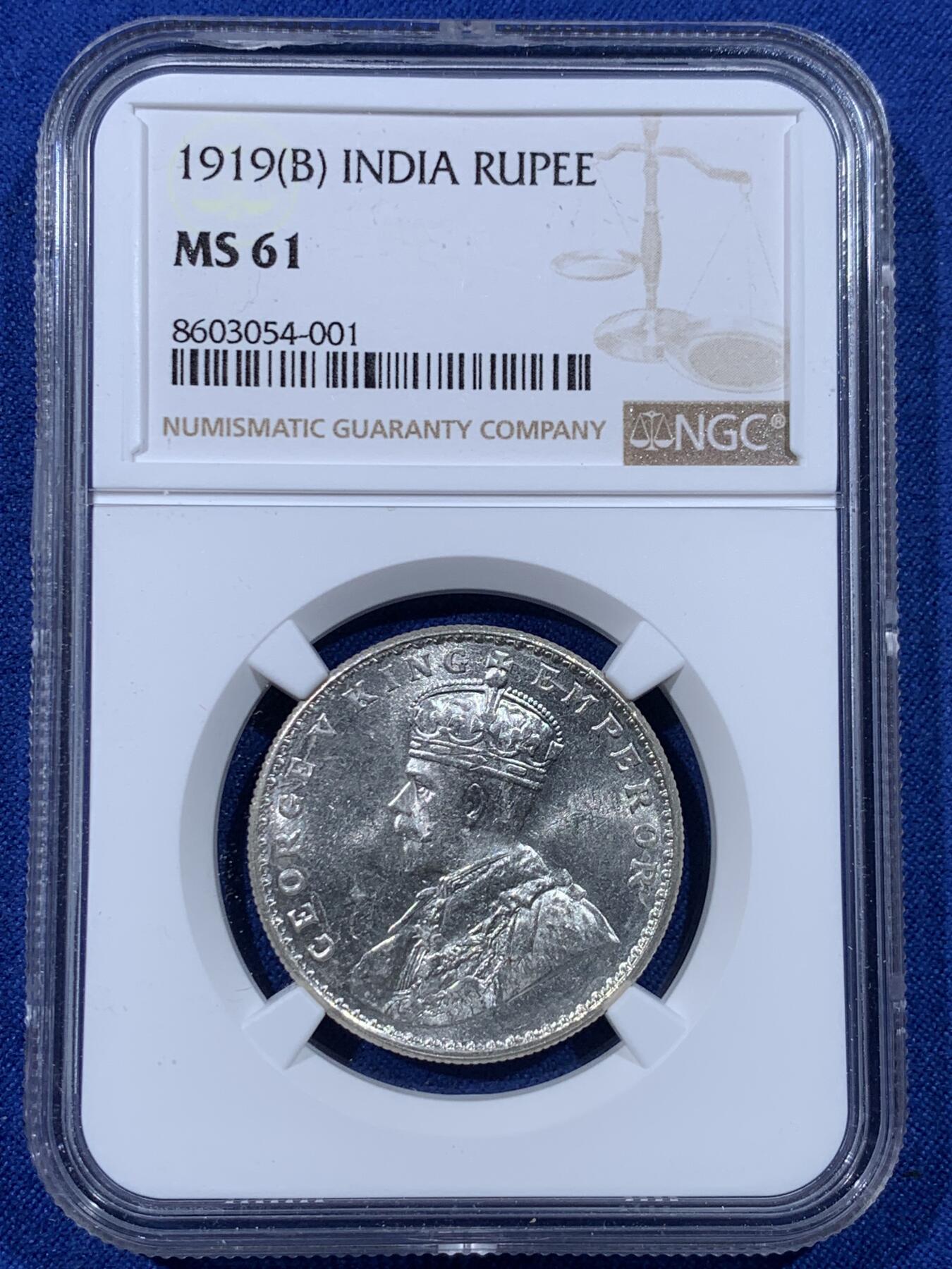 《竞宝斋》第443场 周日，周一，2场连拍 （全场包邮） NGC MS61 英属印度 1919年 乔治五世 1卢比 银币 卷拆品