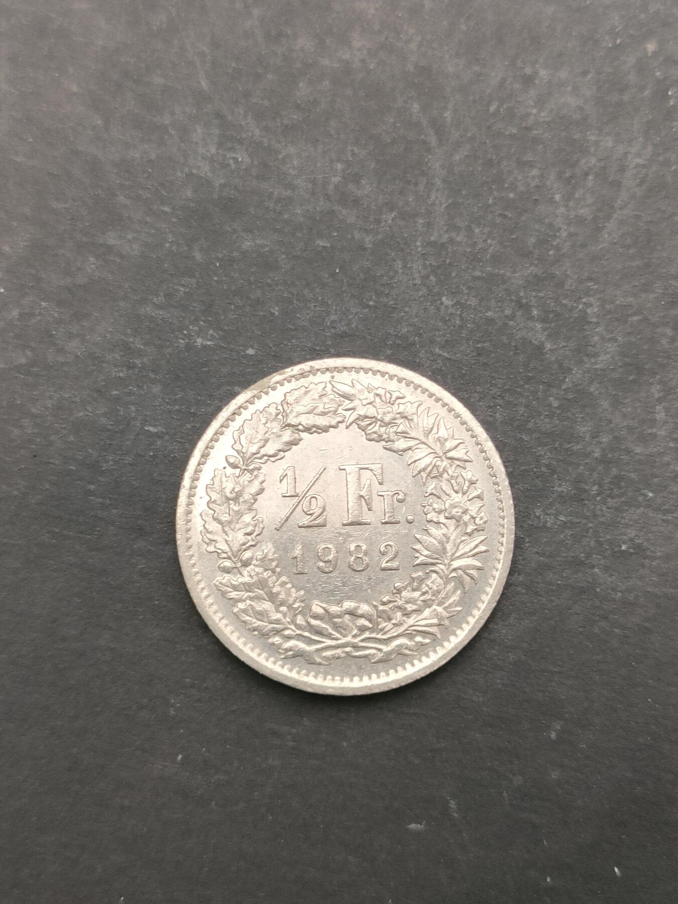 猩哥外币小铺➨【第204场】