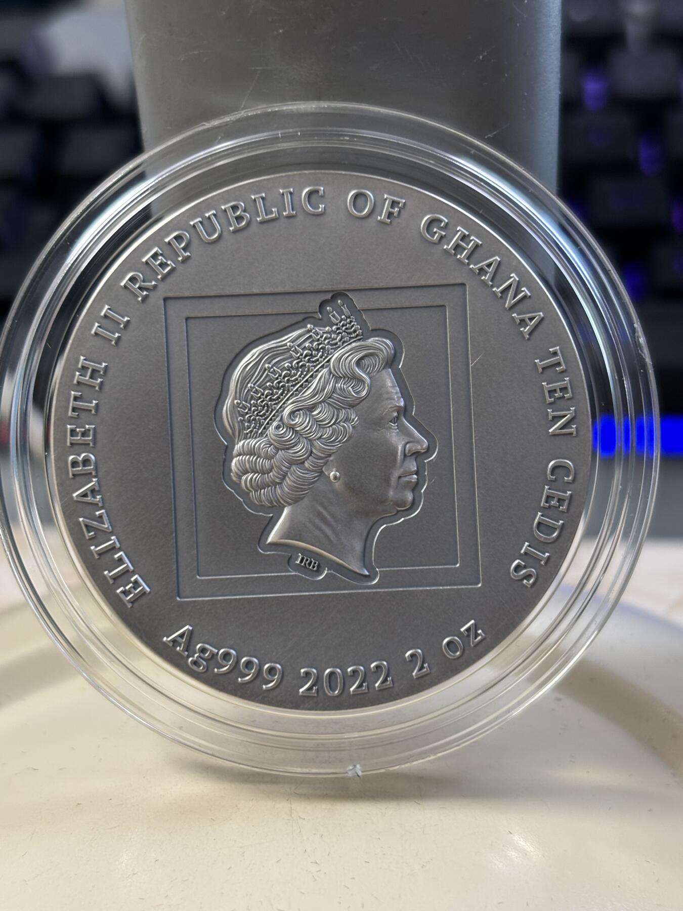 第184期拍卖 加纳2022年自然建筑师忙碌的蚂蚁2盎司纪念银币，999银，发行量500枚