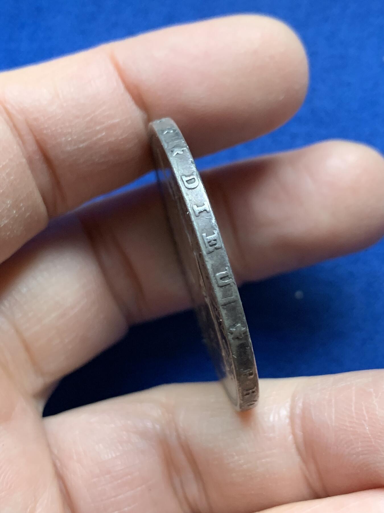 《竞宝斋》第443场 周日，周一，2场连拍 （全场包邮） 法国1870年拿破仑三世5法郎银币 重约24.74克 细节见图