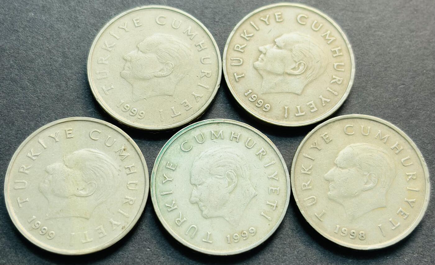 文馨钱币收藏第 284 场，【 长期接收代拍品】老藏家拍品南朝鲜李承晚时期货币，泰国大型纪念币，土耳其各时期及各国套币场 1998-1999 年土耳其 5 万里拉 5 枚厚重版