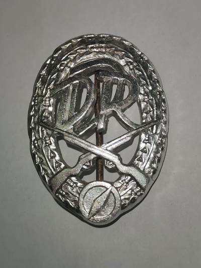 韵星假日拍卖第三十一期 -- Rimey Holidays Auction 31 - 民主德国银级体育技能证章