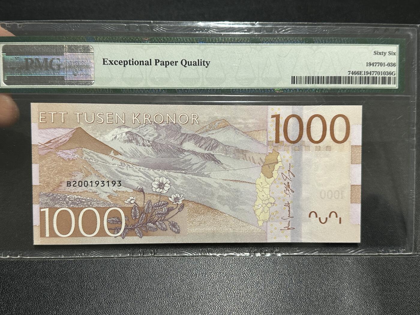 《外钞收藏家》第五百九十期（欧洲强钞、港币、硬通货及丰富裸币大拍场）（本平台长期征集拍品、欢迎藏友们联系合作） 2015年瑞典最新版1000克朗 PMG66 无47靓号