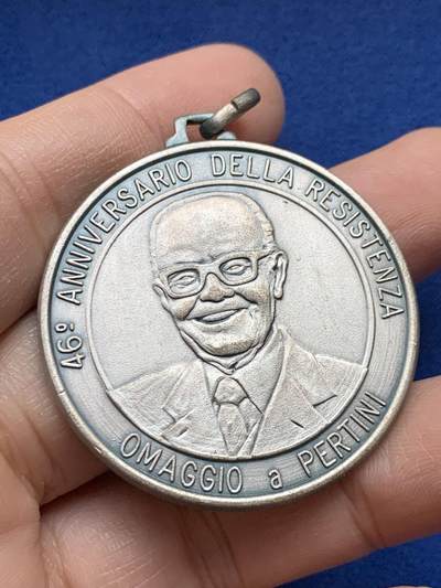 《竞宝斋》第443场 周日，周一，2场连拍 （全场包邮） - 意大利反法西斯抵抗运动纪念章 28.3克 42mm