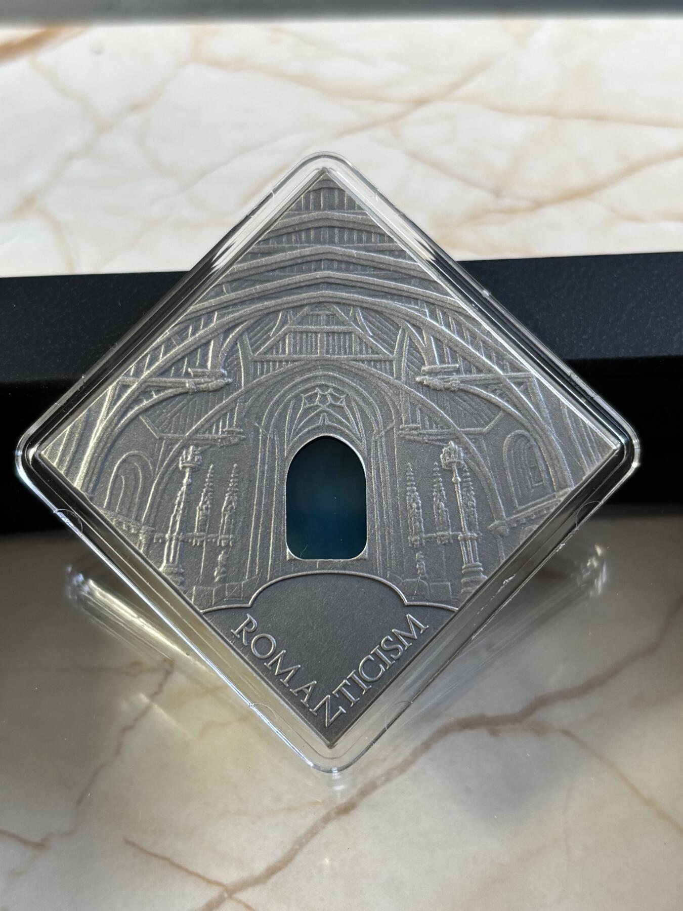 第183期拍卖 纽埃2014年1元 艺术改变世界 浪漫主义建筑 纪念银币 ，999银，28.28克，发行3333枚