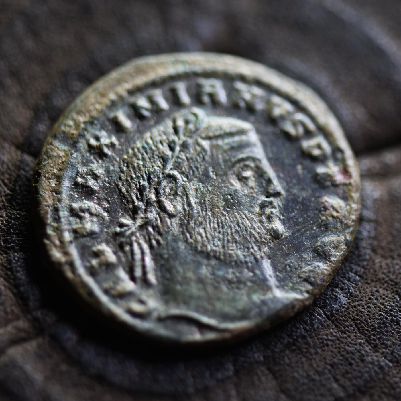 【良泉】【2025年最后一场】12月18日晚19.30点开拍！188组【直播场】西方古代钱币、丝路杂项、印章！ 【极美品】公元308-309年【古罗马】伽列里乌斯“精力之神”洗银富力大铜币，基齐库斯造币厂打制，7.36克