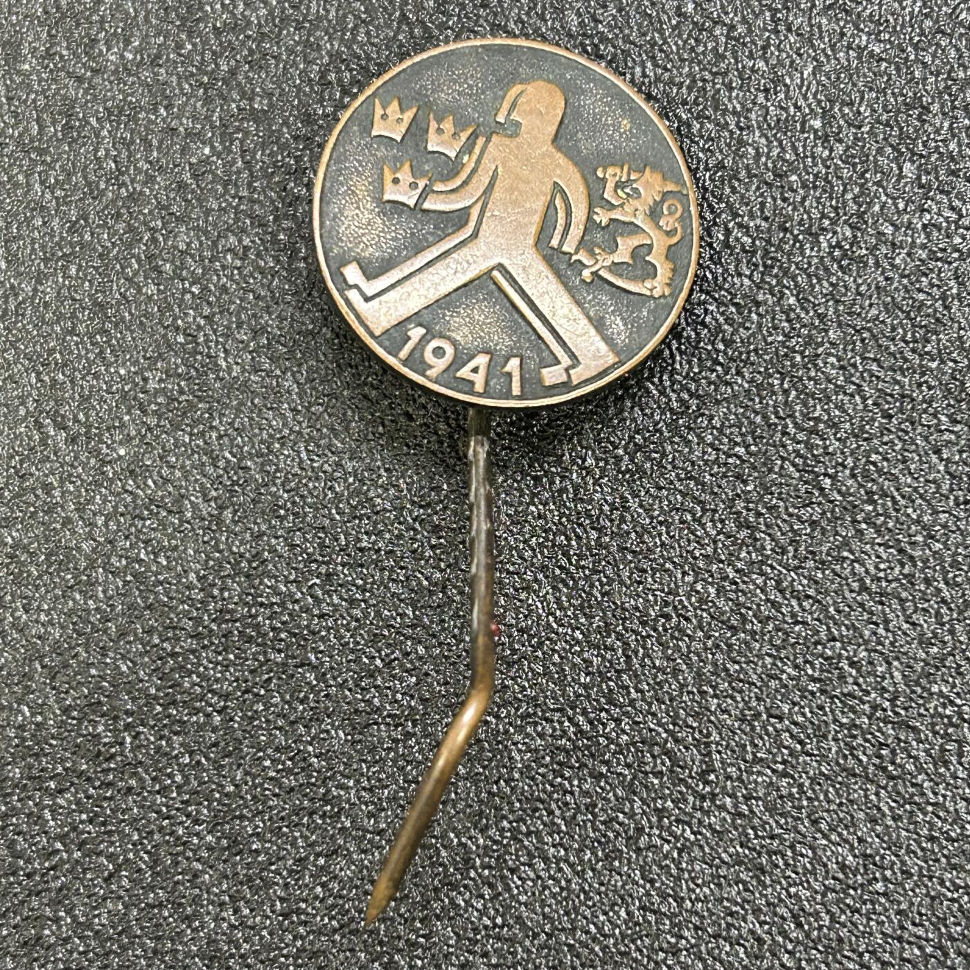 西秦中古拍卖第六十八期 瑞典1941年援助芬兰抗击苏联纪念章