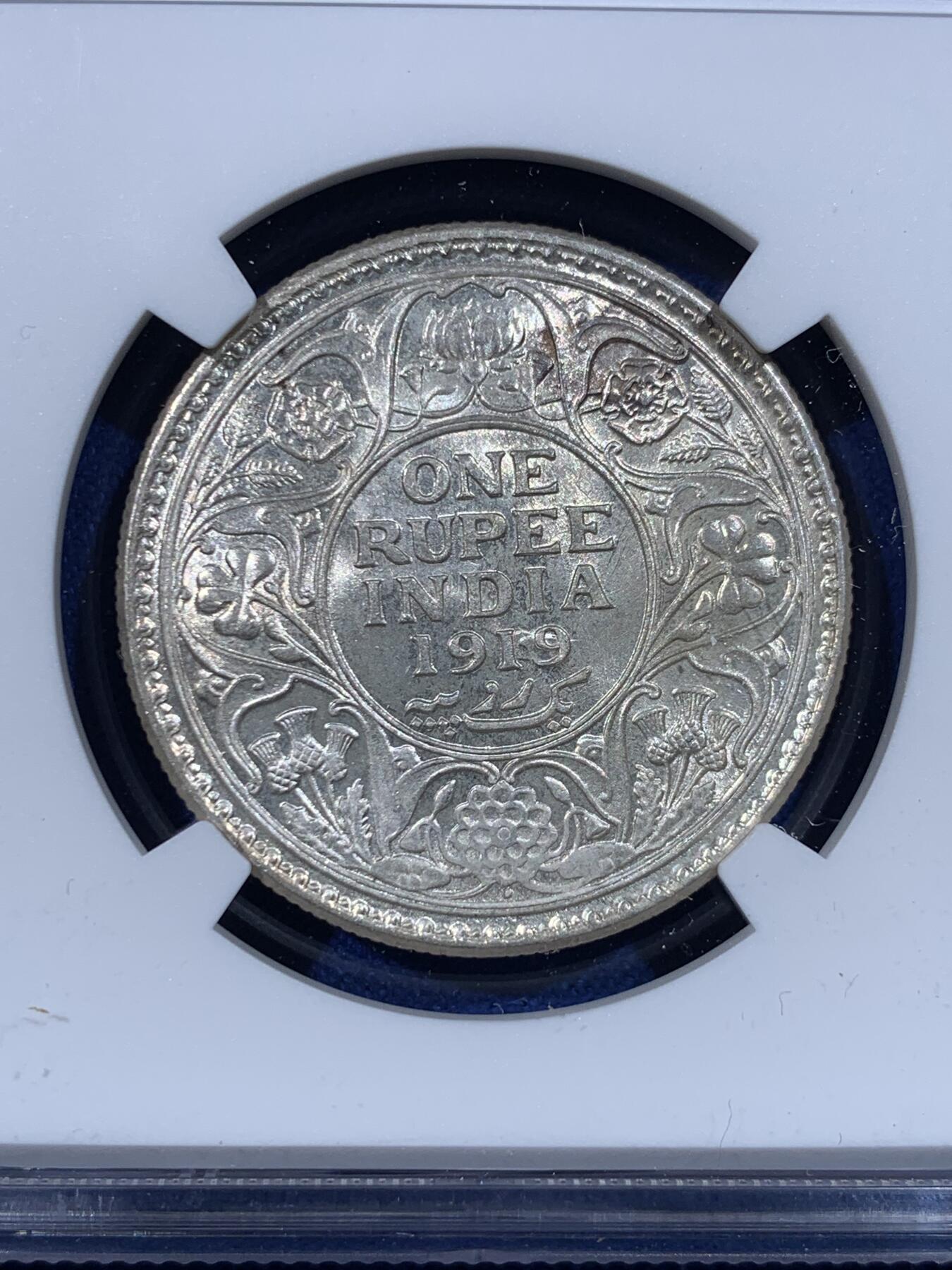 《竞宝斋》第443场 周日，周一，2场连拍 （全场包邮） NGC MS61 英属印度 1919年 乔治五世 1卢比 银币 卷拆品