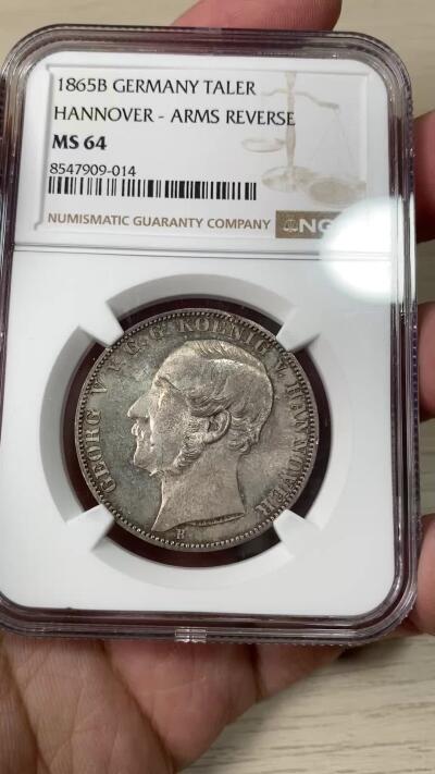 万国钱币拍卖第056期