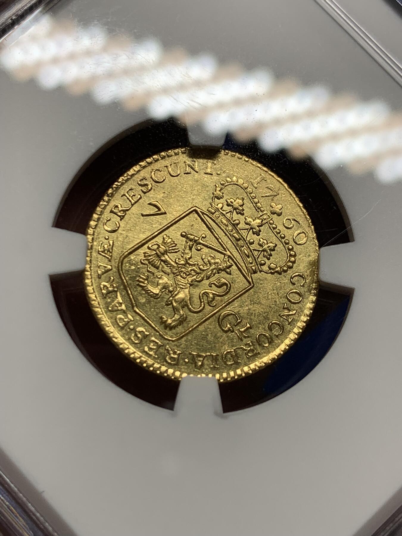 《竞宝斋》第443场 周日，周一，2场连拍 （全场包邮） NGC UNC 荷兰 1760年 荷兰省 7盾马剑金币 双面打制清晰 没给分有点错杀 这个状态已经很少见了4.965 g 920金