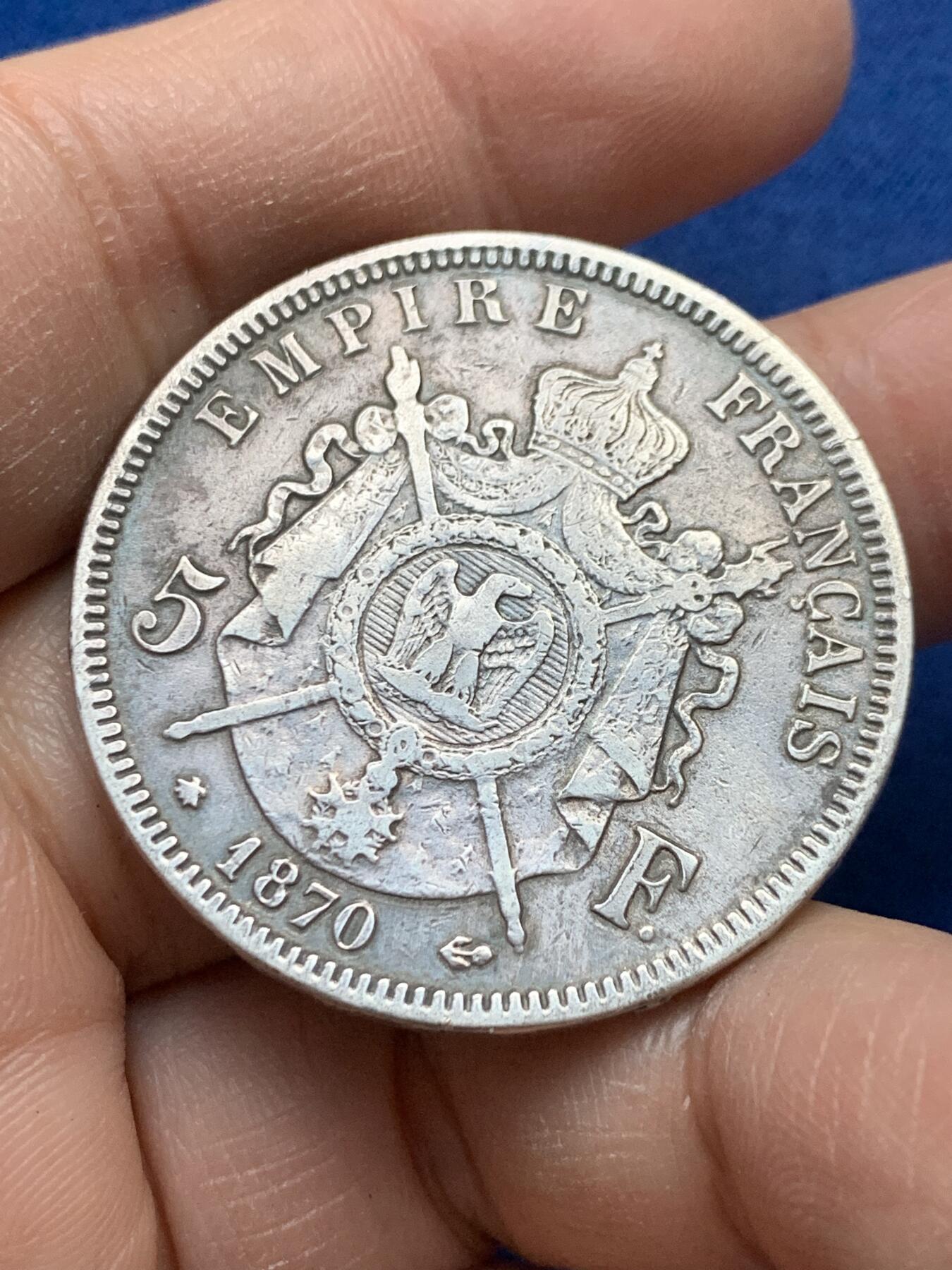 《竞宝斋》第443场 周日，周一，2场连拍 （全场包邮） 法国1870年拿破仑三世5法郎银币 重约24.74克 细节见图