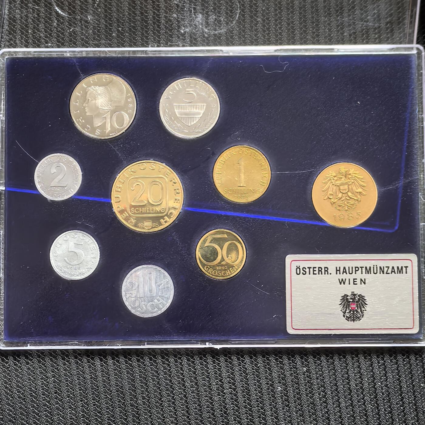 道一币馆币章第一百五十六场 原盒装 奥地利1985年精制套币八枚+纪念章