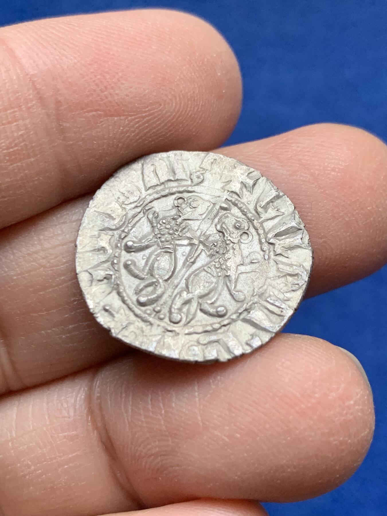 《竞宝斋》第443场 周日，周一，2场连拍 （全场包邮） 中世纪亚美尼亚菜瓮一世银币 背面狮子鬃毛打制清晰